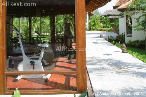 Layan Beach Resort 10